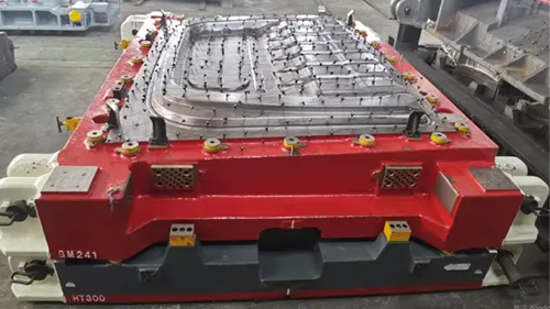 Forma panoului din spate pentru KQ5152 a fost livrată cu succes